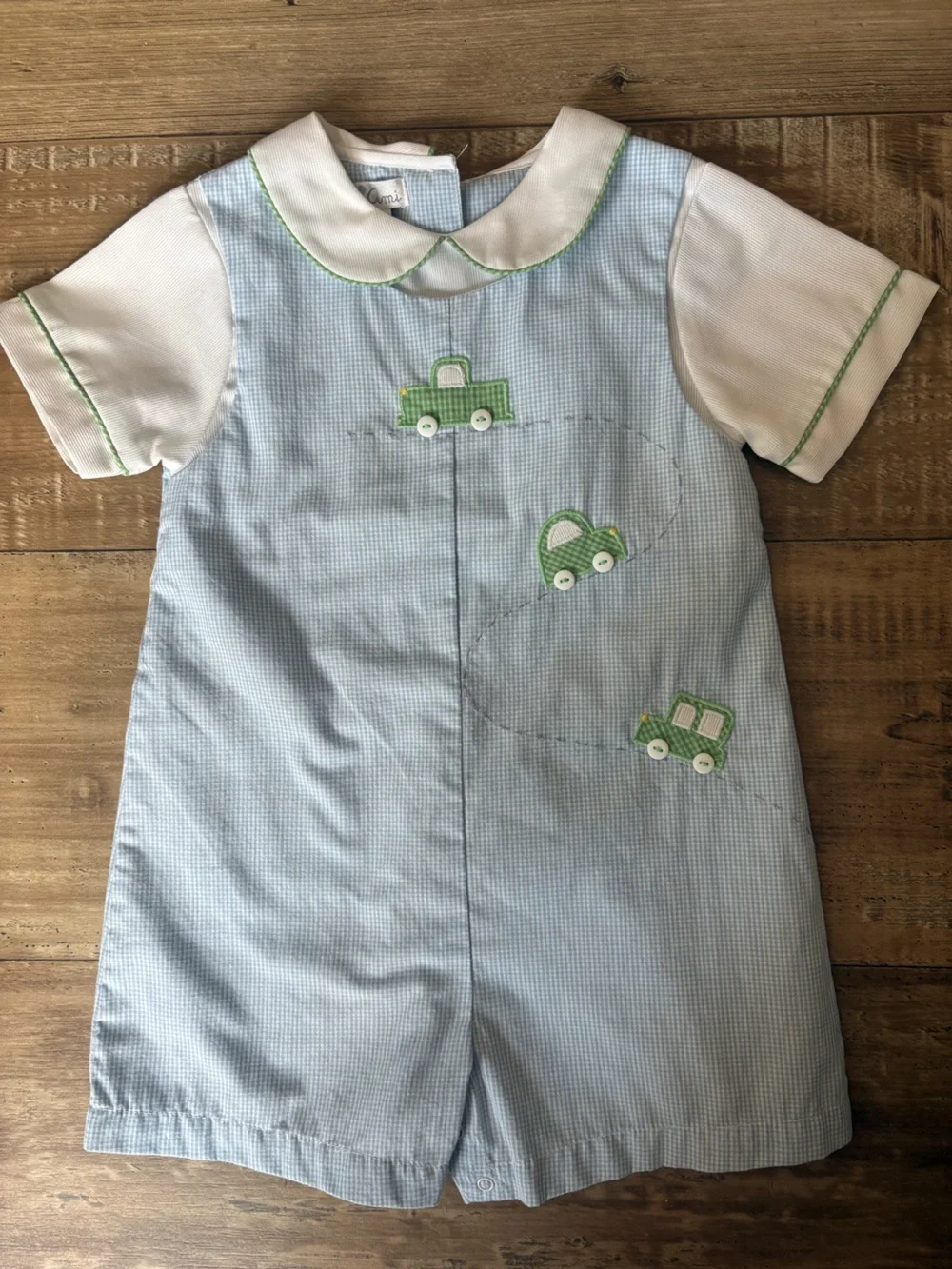 Petit Ami timeless heirloom